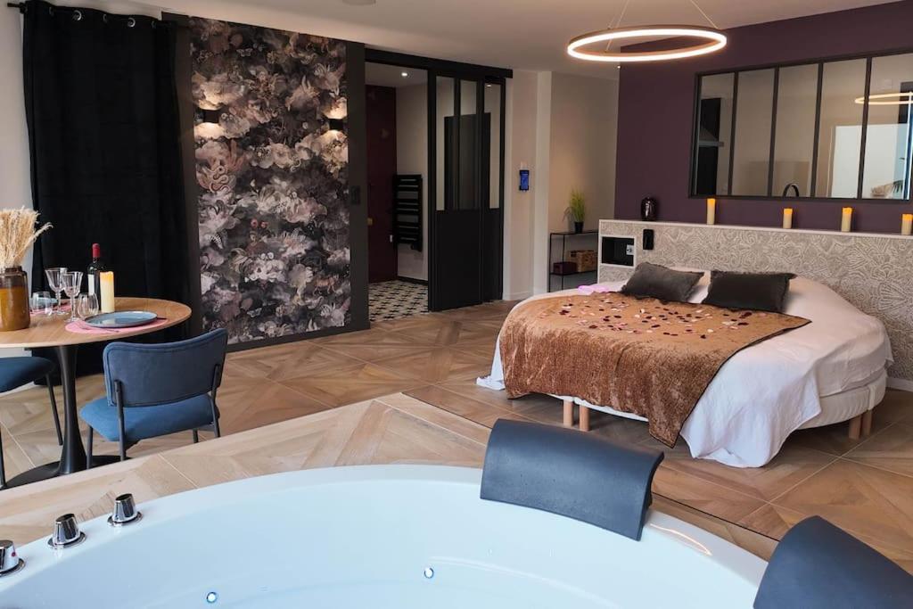 Les Suites Du Payre - Suite Passion Talmont-Saint-Hilaire Екстериор снимка